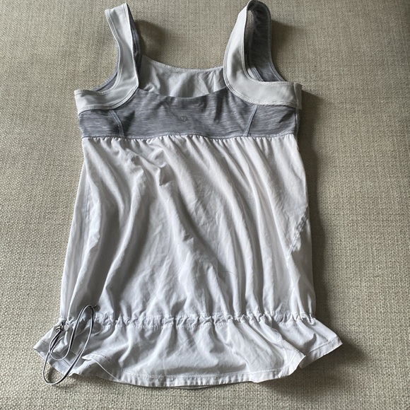Lululemon tank white and black top - Picture 7 of 7